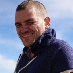 Warager's profile picture. 