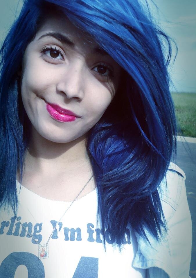 Tipo assim nao sei falar muito de mim :(