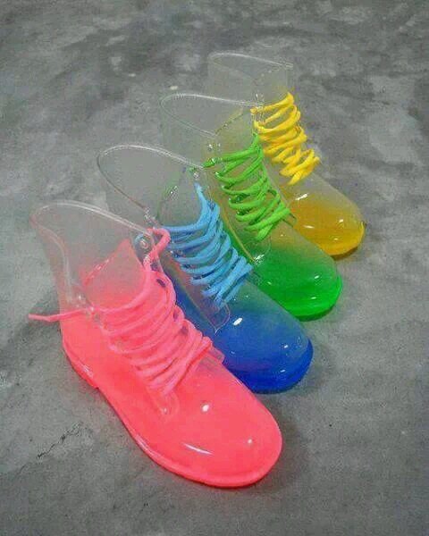 ~im cool person,love hangin out with my friends..