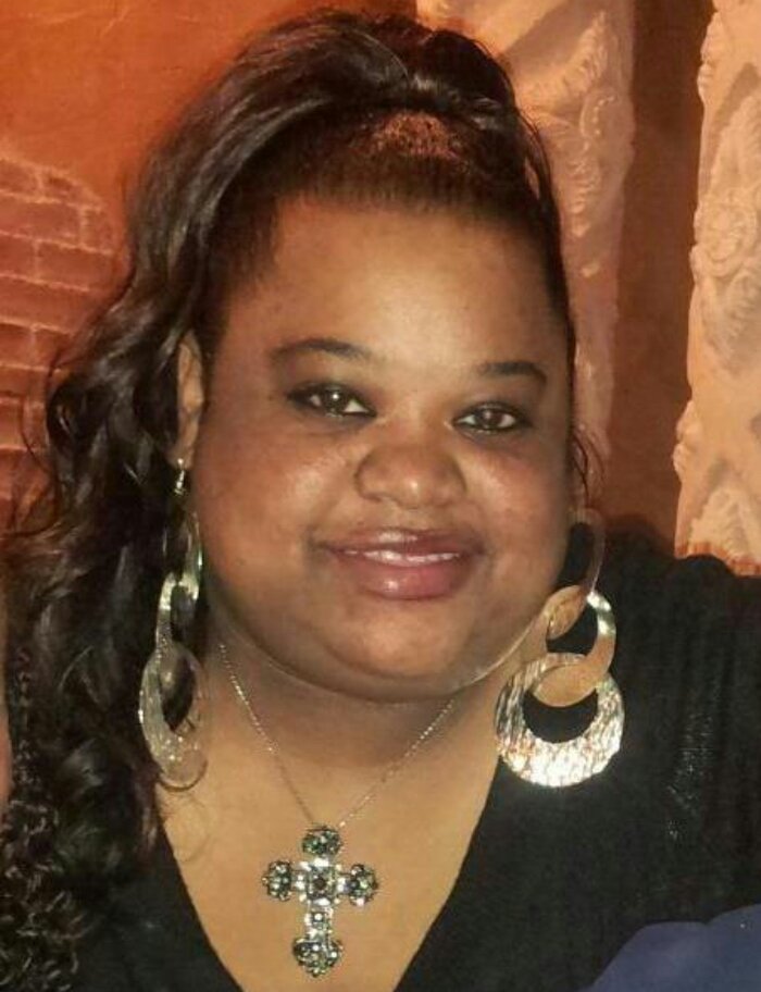 deshanta333's profile picture. 