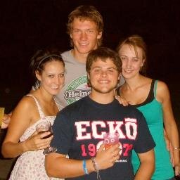 ☀ Student at UFS, sport fanatic, whiskey and wine lover, free spirit & winging life, one day at a time ☀