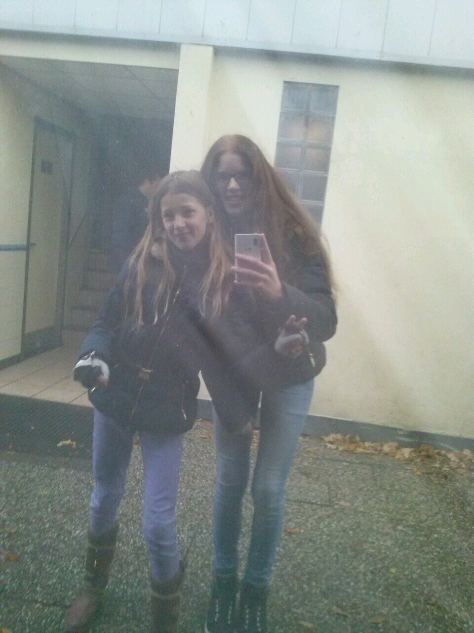 unknown ~ not living just breathing ~ Demi Lovato is my life ~ Azy is my baby I'll take care of her like a mom ~ love for my real friends ❤❤ ️