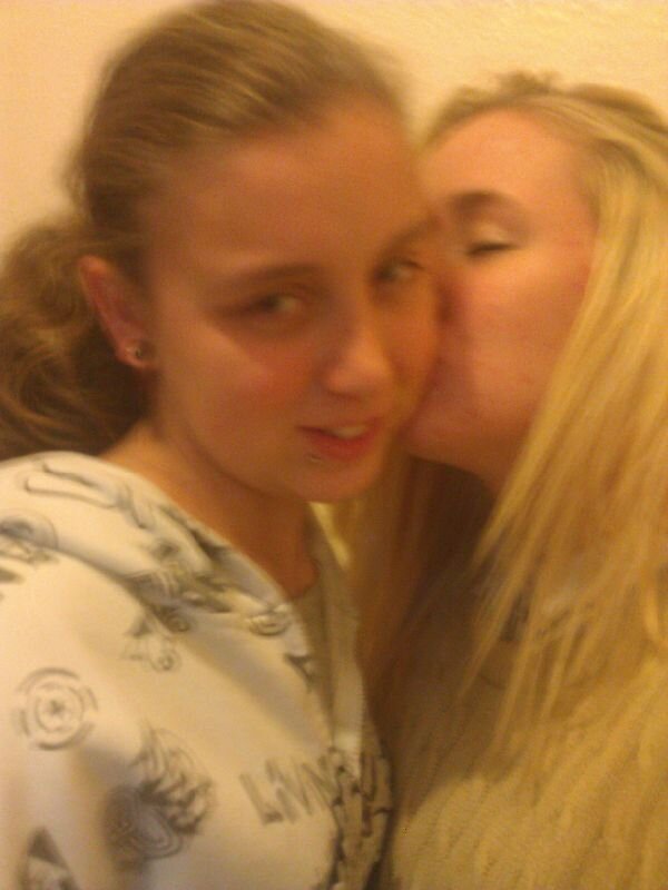 Follow me and al follow you back