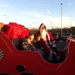 North Walsham Roundtable famous Santa Sleigh - Collecting for local causes #NWRTSanta Organised by @NWRT331
