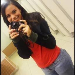Nunca se afaste de seus sonhos, pois se eles se forem, você continuara vivendo, mas terá deixado de existir.. ♥