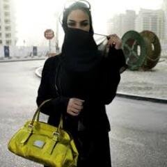 طالبة ثانويه مدينة جدة