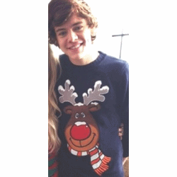 you got a free follow so follow @insecuremalik cos u love me