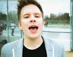 Caspar Lee.
