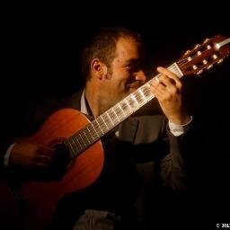 #Chansons aux #textes et #mélodies soignés.
Dingue de #THEATRE ! Souvent sur #scène et sur #Spotify #Deezer #iTunes #youtube #GoogleMusic etc.