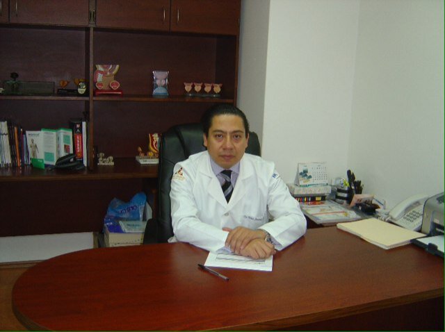 Cirugía general y urología en CMN 20 De Noviembre ISSSTE. Urología oncológica HO CMNSXXI IMSS. Docente UNAM.