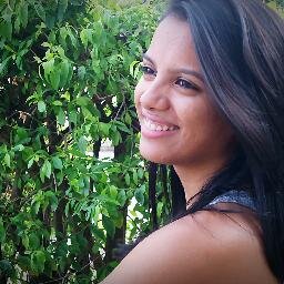 “E que a minha loucura seja perdoada. Porque metade de mim é amor e a outra metade... também.”
―Oswaldo Montenegro