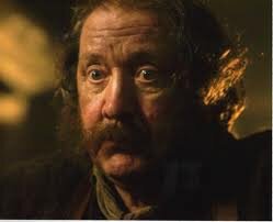 Barliman Butterbur, Inn Keeper of the Prancing pony inn, In Bree. I don't have to good a memory. Good evening little Masters.