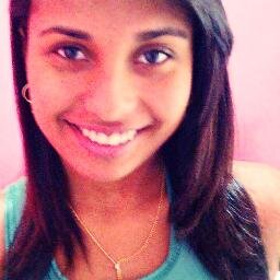 ★: Convenhamos que a vida não é lá essas coisas, mas já que a outra opção é morrer, tamos ai na luta né. ∿   [...]'³.