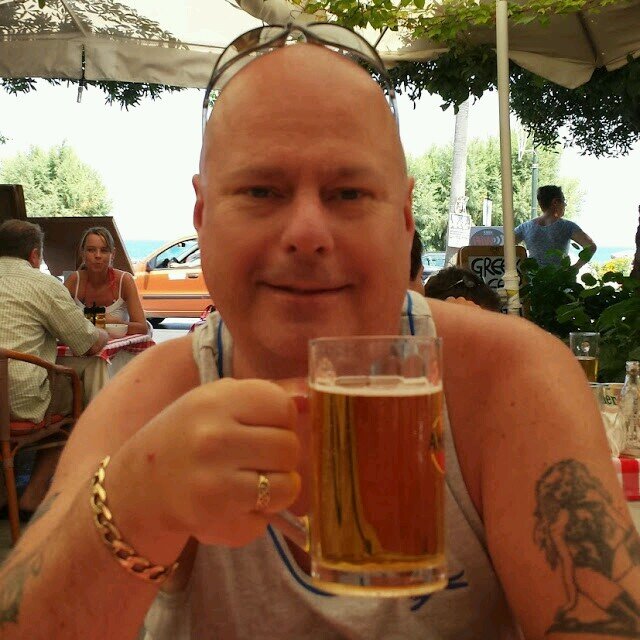 Dad of two, British Swimming Referee, Wiccan, arm chair eco-warrior. warning may contain adult references and flash photography. wtf...