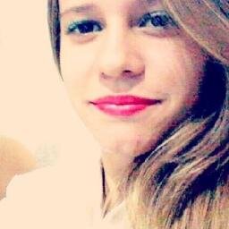 Ser feliz sem motivo é a mais autêntica forma de felicidade.