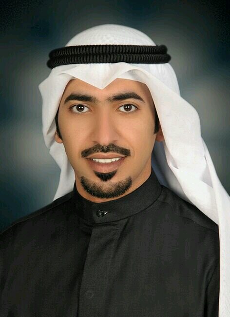 بكالوريوس بالقانون ⚖ / متذوق للشعر@@