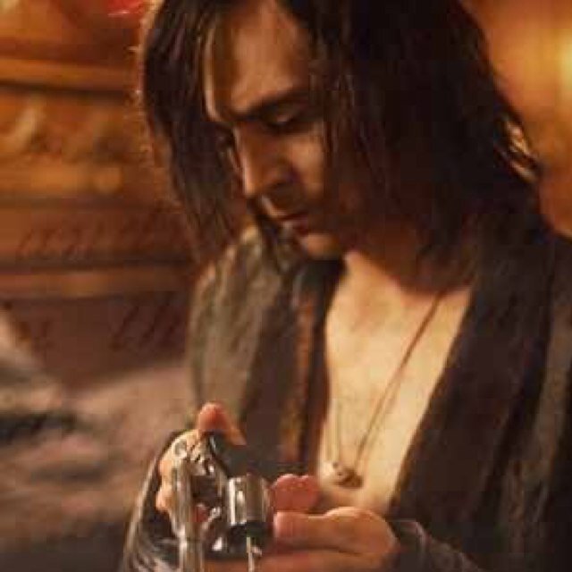Rockstar | Vampire | cannot get accustomed to the modern world | depression with society. {@LostAndAlonee_ is my wild rose.}  [#olla #RP]