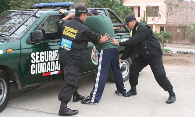 Somos un grupo de jóvenes que estamos creando este Twitter  para unir nuestras fuerzas y acabar con la violencia ,ya que nosotros somos el futuro