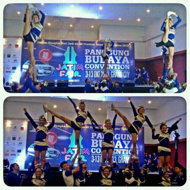 an official acc of CS. Let's shout BLUE AND YELLOW. we are cheers&standing like a BOOM! We're busy like that cause our can a do! LETS GO! \(´▽`)-