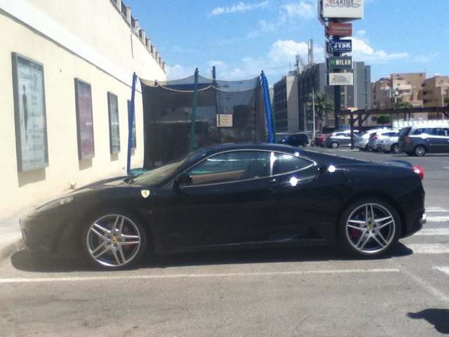 I love sport cars do you hu