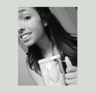 Just a girl with a dream... Aspiring Model / Singer. My dream is to become someone that the world can accept, an Actress. I ♡ animals.