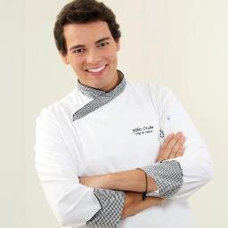 Jornalista, gastrônomo Especialista em Alta Gastronomia.
Professor universitário e consultor gastronômico. 
83 - 9611 8338