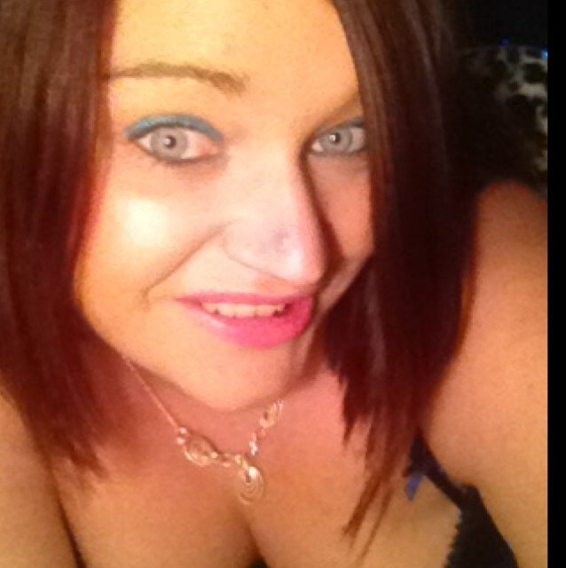out going girl, up for a laugh!! Enjoy outdoor activities such as horse riding. loves my friends and family mean the most to me in life 3 xxx