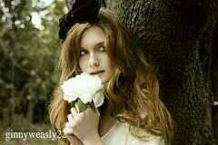 hi i am ginny wealsey i am the little sis of a lot of bothers single rp