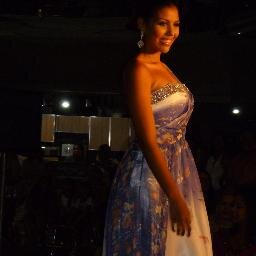 GneSilva's profile picture. Bailarina, Modelo Profesional, Estudiante de RI ;) y si me sigues te lo agradezco