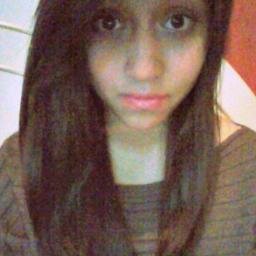 soy Belieber. AMO A JUSTIN BIEBER           Sigueme y te sigo :3