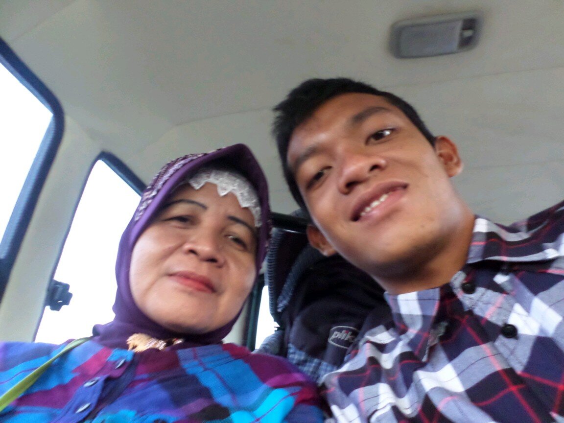 Allah SWT|| My fam|| Cita*|| Friend|| pud pud ndut		NKRI\m/