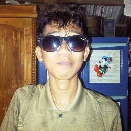 Keeep smille , I love u MoM and Dad .

2014and2013 Season The day world .