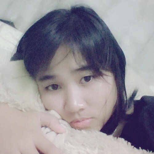 สวัสดีค่ะ   ชื่อแก้วนะคะ  อายุ16ปี    คุยได้เล่นได้ค่ะ  เป็นมิตรค่ะ