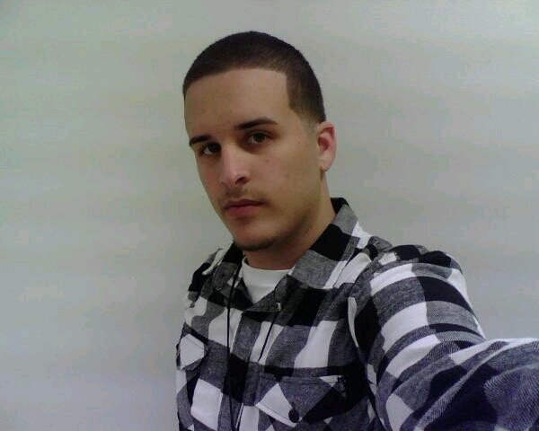 Carlito1874's profile picture. 