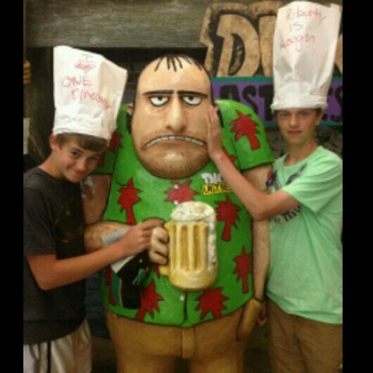 hello everyone. Im Ryan Dennis Peterson  I live Minnesota and living the life