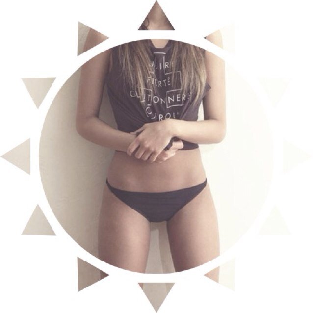 ••I'm starving for a boy•• yeah. I'm fucked up in the mind. but who isnt? GW1: 150 GW2: 120 GW3: 100