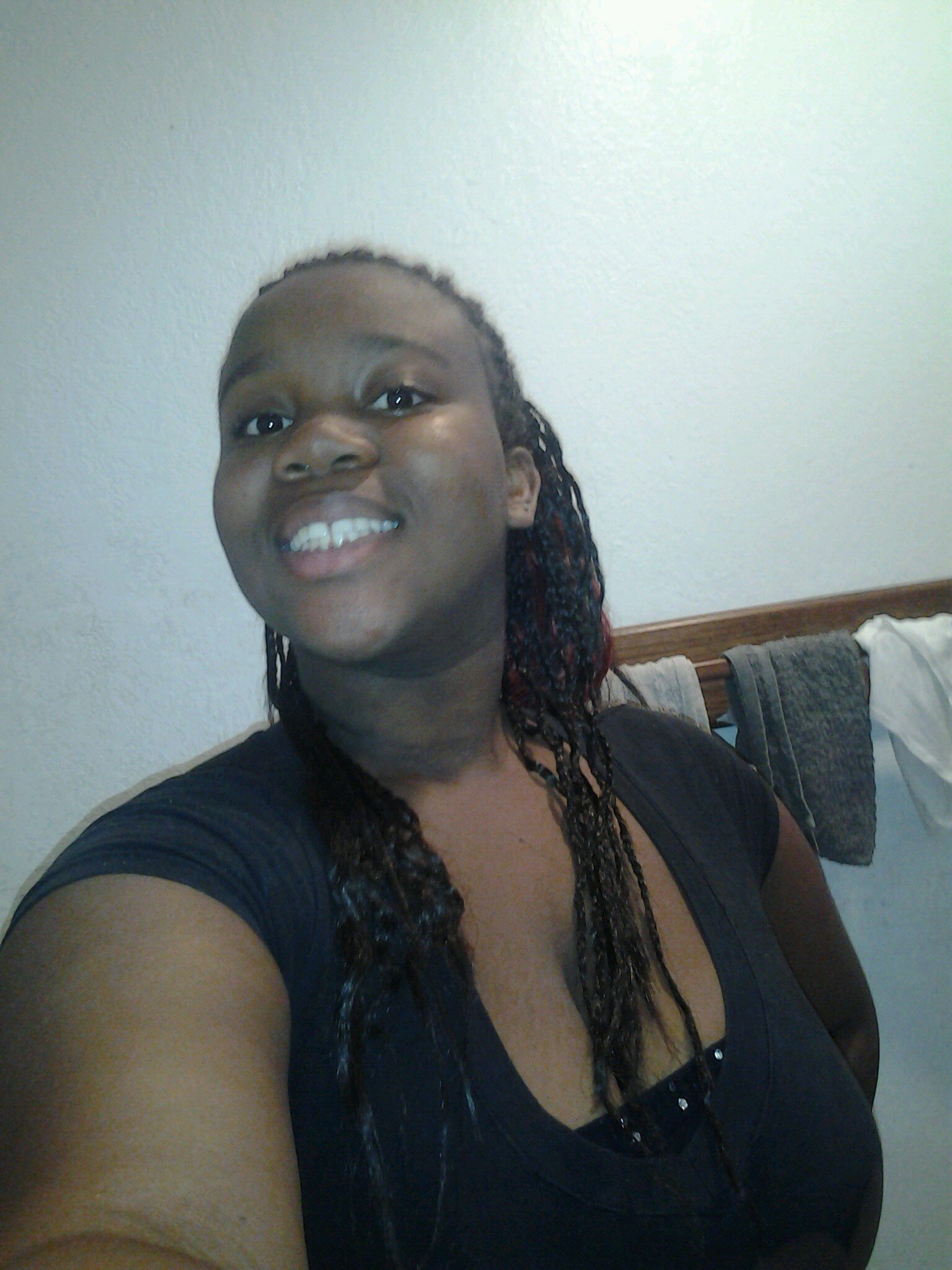 I'm ivory pretty ass fuck sexy ass fuck look good about that thug life aint worried about nothing geting money follow me ill follow back compton all day