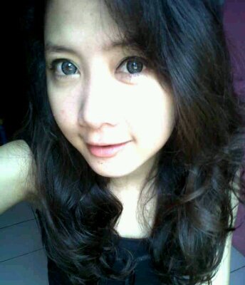 I love papah I love mamah and I love ALM adikku Adriyansyah ♥ :'* {} || 09juli1994 || Cancer