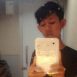 Tak ada yang indah selain SAHABAT. Sayong meraka :*