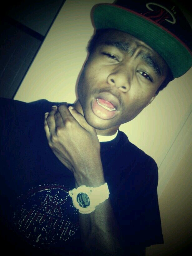 15 year old rapper  http://t.co/c7jm31u5vU