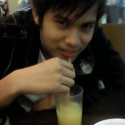 Xdtopher's profile picture. 