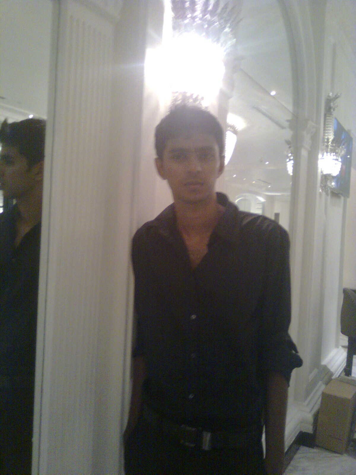 ShazirHussain's profile picture. 