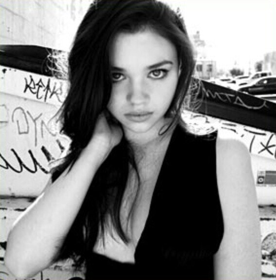 InvisibleGirlVi's profile picture. I wanna be normal! The only normal one is Jack-Jack, and he's not even toilet trained. #OUAT