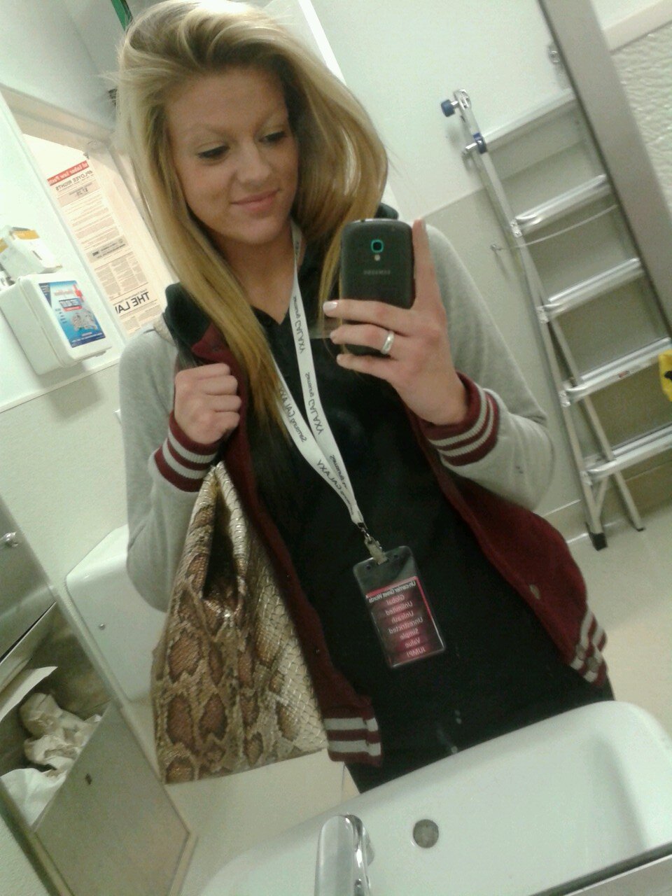 Stephanie5512's profile picture. #BAYAREA // IG- stephr_xo  // KRR