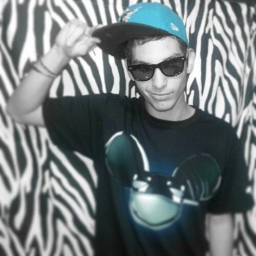 Miami based EDM producer and DJ  Booking/Contact info: djaudioh@ymail.com