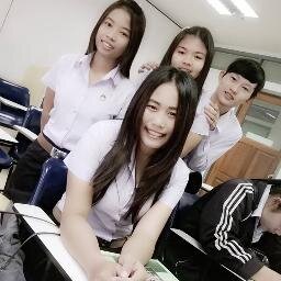 ## ,. อ๋อมแอ๋ม ธิดาพร นะจ๊ะ