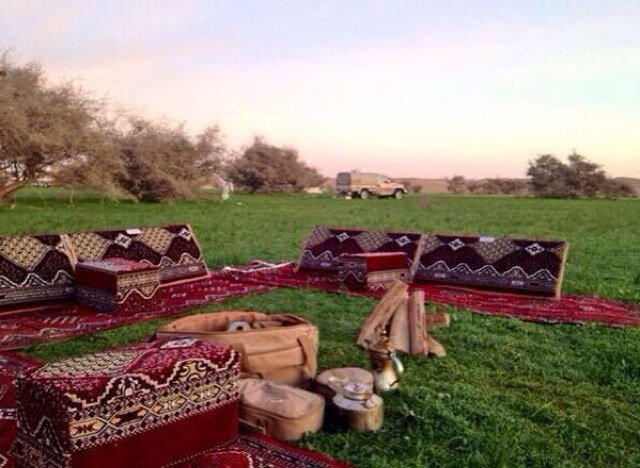 يطري علي قبرن سفى رمله الريح يالله عسى راعيه يلقى الشفاعه