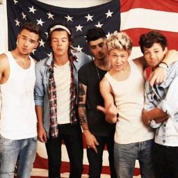 Follow @moaningzalum thank you : )