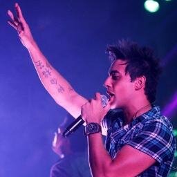 Quem disse que pra ser anjo precisa de asas? 
Fc dedicado ao nosso anjo @Gustavofeg ! Since: 24/01
