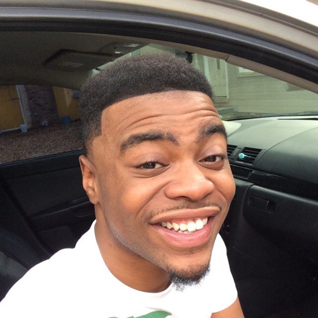 Living Life and Accomplishing Goals...Jayci's #1 Fan!!!Instagram:mr_perfect20 Low_Key To The  ✊ #Gkt I'm A  ♉️